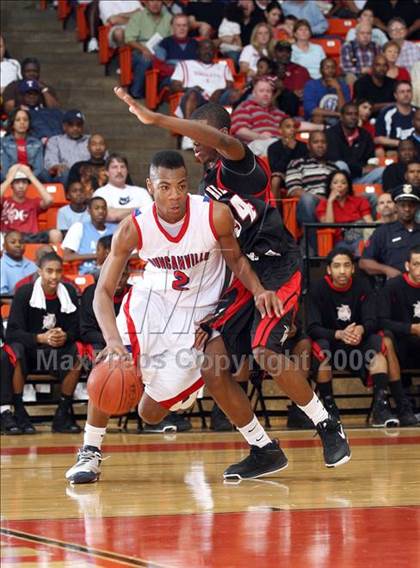 Thumbnail 1 in Cedar Hill vs. Duncanville (Texas 5A Region 1 Final) photogallery.
