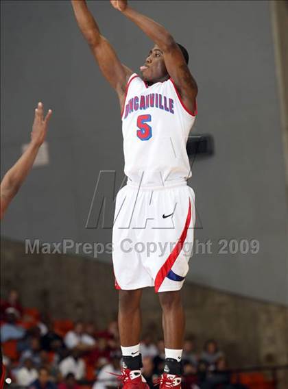 Thumbnail 1 in Cedar Hill vs. Duncanville (Texas 5A Region 1 Final) photogallery.