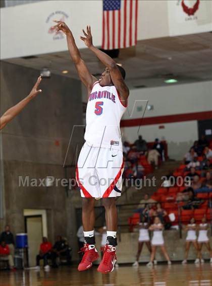 Thumbnail 3 in Cedar Hill vs. Duncanville (Texas 5A Region 1 Final) photogallery.