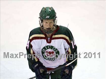 Thumbnail 3 in MICDS vs. Christian Brothers photogallery.