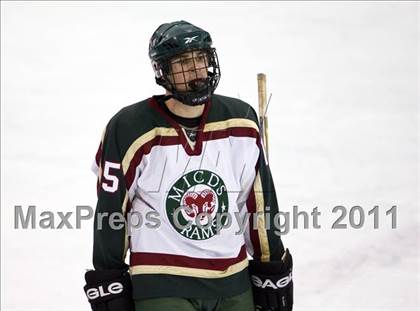 Thumbnail 2 in MICDS vs. Christian Brothers photogallery.