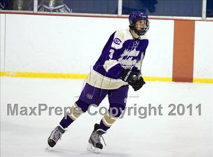 Thumbnail 3 in MICDS vs. Christian Brothers photogallery.