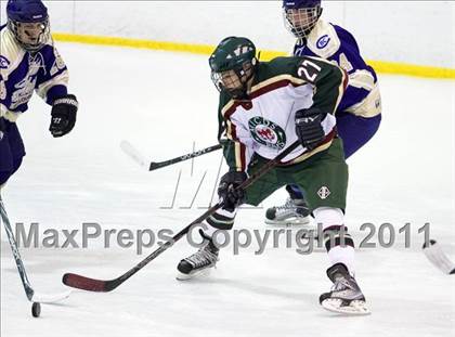 Thumbnail 1 in MICDS vs. Christian Brothers photogallery.