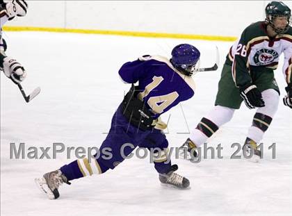 Thumbnail 3 in MICDS vs. Christian Brothers photogallery.