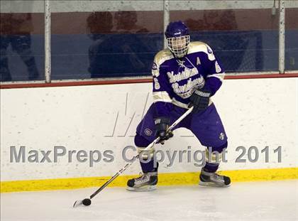 Thumbnail 1 in MICDS vs. Christian Brothers photogallery.