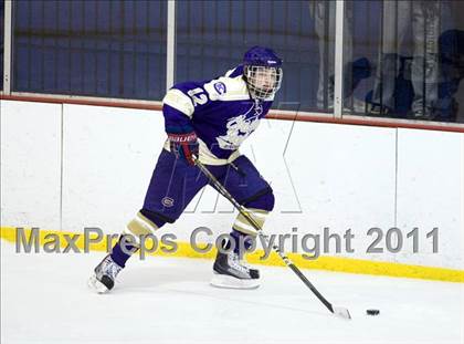 Thumbnail 1 in MICDS vs. Christian Brothers photogallery.