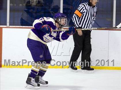 Thumbnail 1 in MICDS vs. Christian Brothers photogallery.