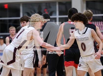 Thumbnail 3 in Davenport vs Fredericksburg photogallery.