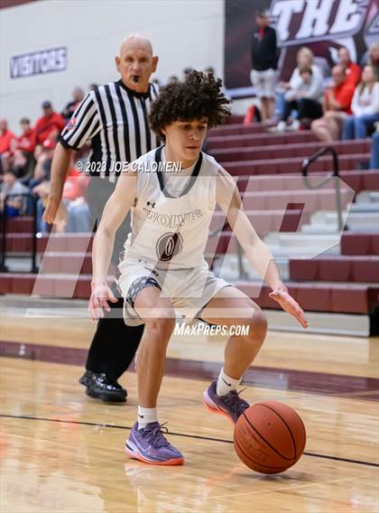 Thumbnail 3 in Davenport vs Fredericksburg photogallery.