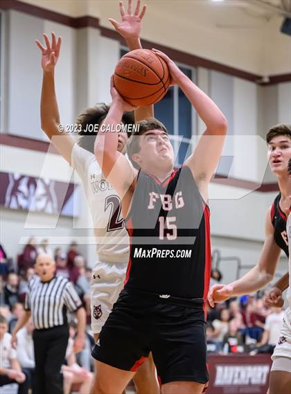 Thumbnail 1 in Davenport vs Fredericksburg photogallery.