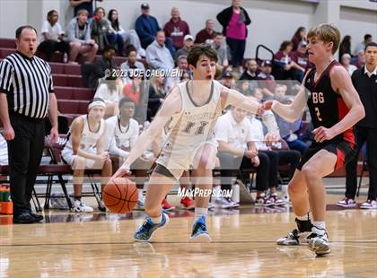 Thumbnail 2 in Davenport vs Fredericksburg photogallery.