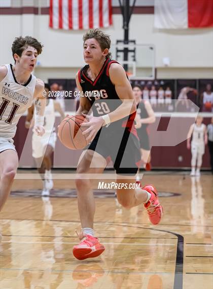 Thumbnail 2 in Davenport vs Fredericksburg photogallery.