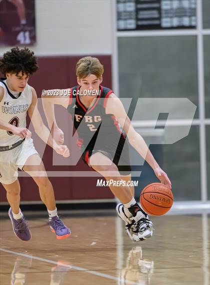 Thumbnail 2 in Davenport vs Fredericksburg photogallery.