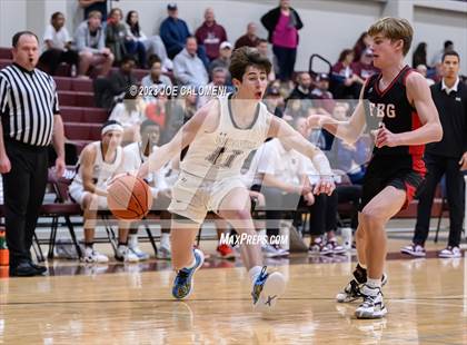 Thumbnail 3 in Davenport vs Fredericksburg photogallery.
