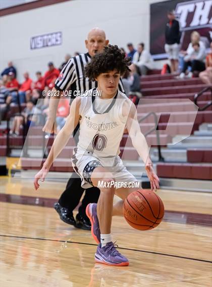 Thumbnail 2 in Davenport vs Fredericksburg photogallery.