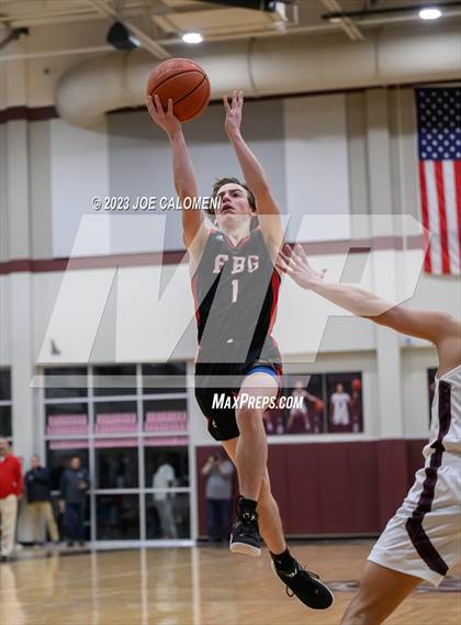 Thumbnail 1 in Davenport vs Fredericksburg photogallery.