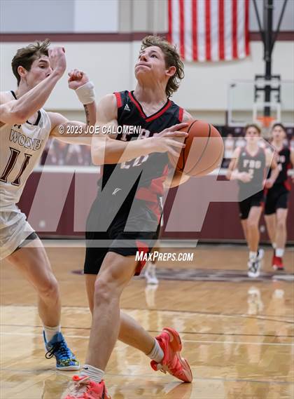 Thumbnail 1 in Davenport vs Fredericksburg photogallery.