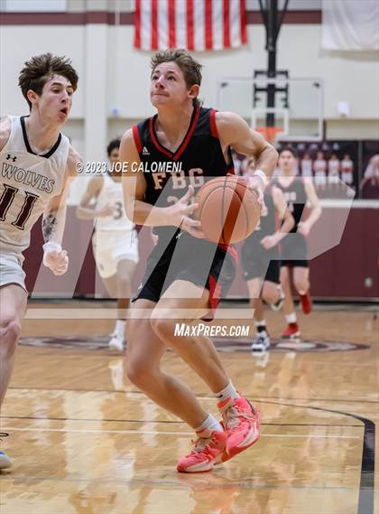 Thumbnail 1 in Davenport vs Fredericksburg photogallery.
