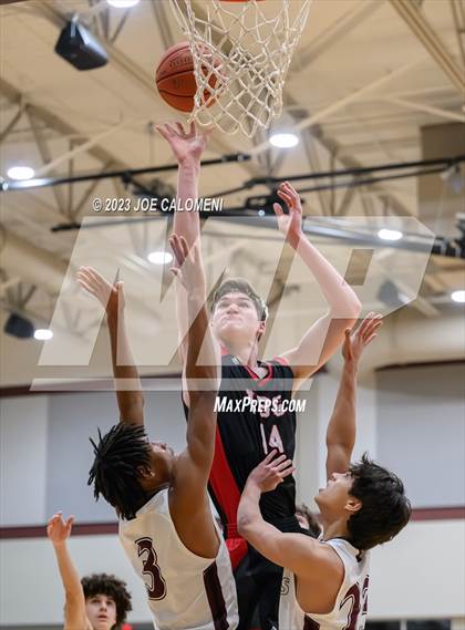 Thumbnail 1 in Davenport vs Fredericksburg photogallery.