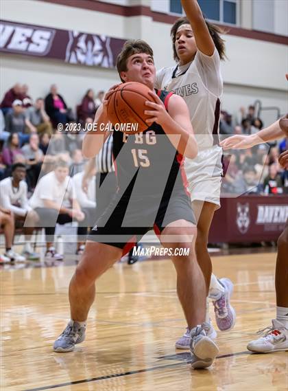 Thumbnail 1 in Davenport vs Fredericksburg photogallery.