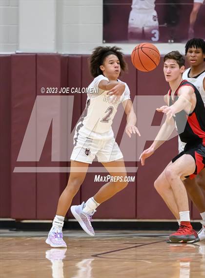 Thumbnail 2 in Davenport vs Fredericksburg photogallery.