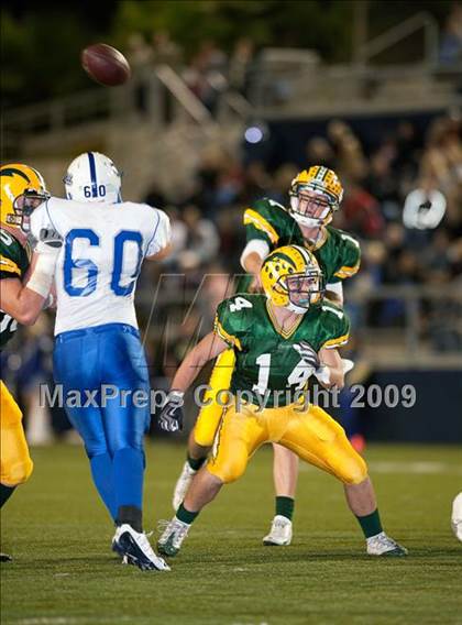 Thumbnail 3 in Dana Hills vs. Edison (CIF SS Playoffs) photogallery.