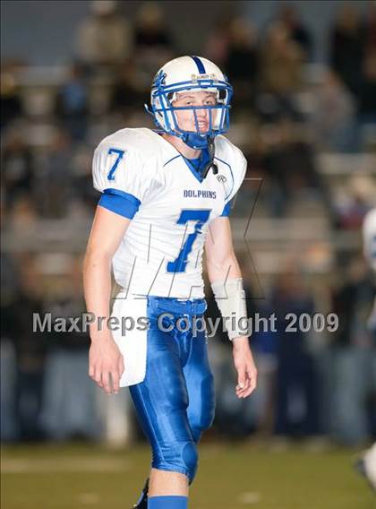 Thumbnail 3 in Dana Hills vs. Edison (CIF SS Playoffs) photogallery.