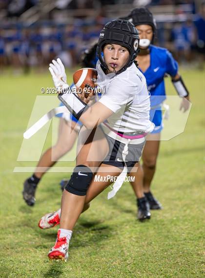 Thumbnail 2 in Waimea vs Island (Hanapepe Stadium) photogallery.