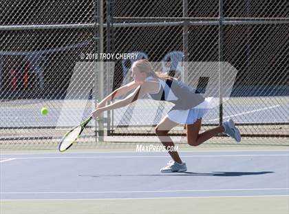 Thumbnail 2 in Carmel Christian vs David W. Butler  photogallery.
