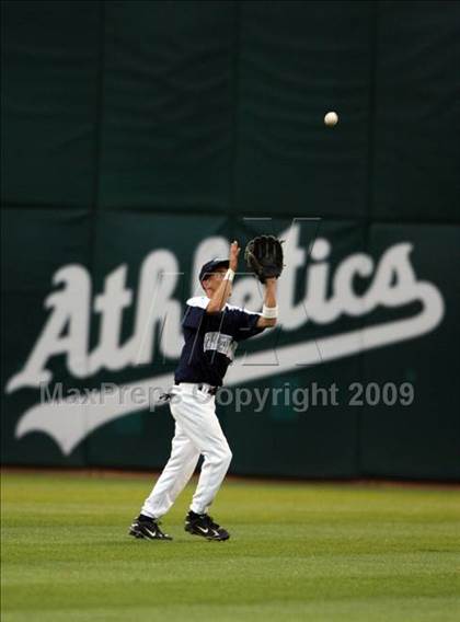 Thumbnail 1 in Freedom vs. De La Salle (CIF NCS D1 Final) photogallery.
