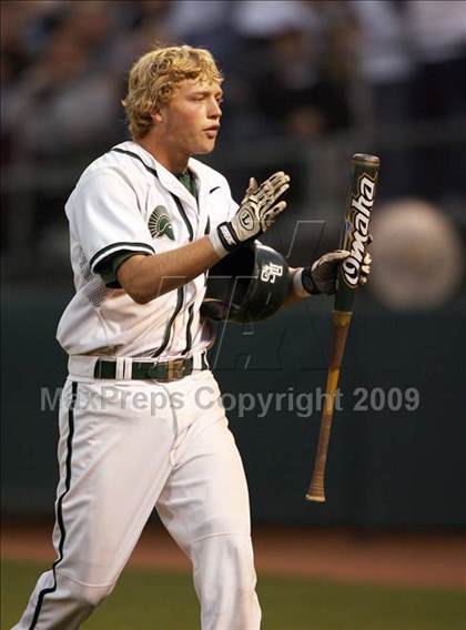 Thumbnail 2 in Freedom vs. De La Salle (CIF NCS D1 Final) photogallery.