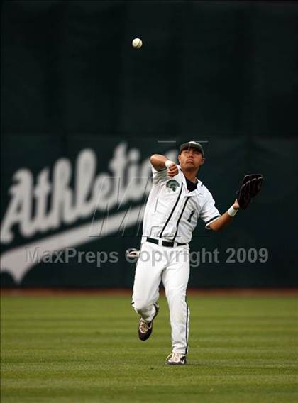 Thumbnail 2 in Freedom vs. De La Salle (CIF NCS D1 Final) photogallery.