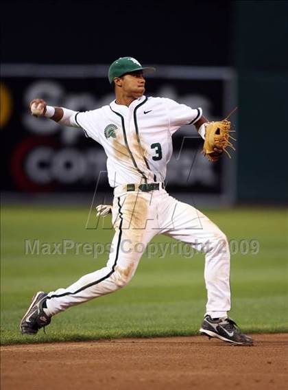 Thumbnail 2 in Freedom vs. De La Salle (CIF NCS D1 Final) photogallery.