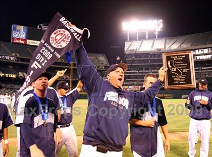 Thumbnail 1 in Freedom vs. De La Salle (CIF NCS D1 Final) photogallery.