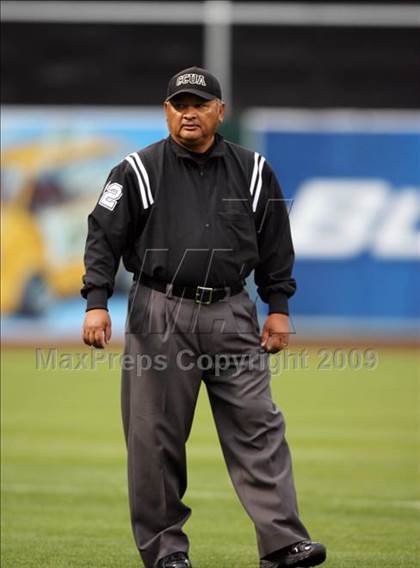 Thumbnail 1 in Freedom vs. De La Salle (CIF NCS D1 Final) photogallery.