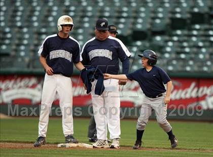 Thumbnail 1 in Freedom vs. De La Salle (CIF NCS D1 Final) photogallery.