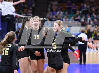 Thumbnail 3 in Rampart vs. Mountain Vista (CHSAA 5A Playoff) photogallery.