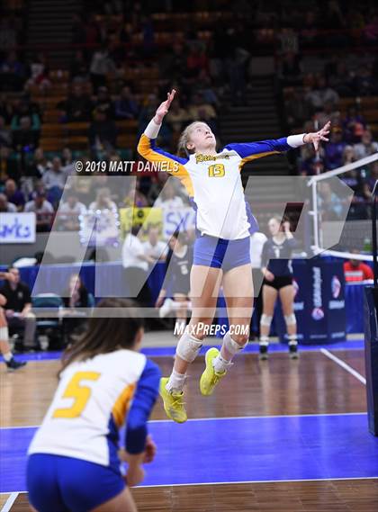 Thumbnail 3 in Rampart vs. Mountain Vista (CHSAA 5A Playoff) photogallery.
