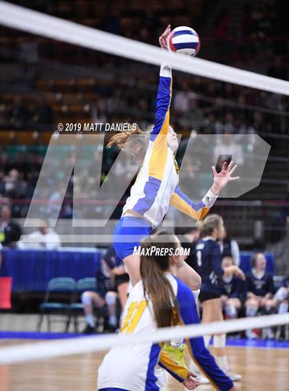 Thumbnail 1 in Rampart vs. Mountain Vista (CHSAA 5A Playoff) photogallery.