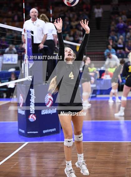 Thumbnail 2 in Rampart vs. Mountain Vista (CHSAA 5A Playoff) photogallery.