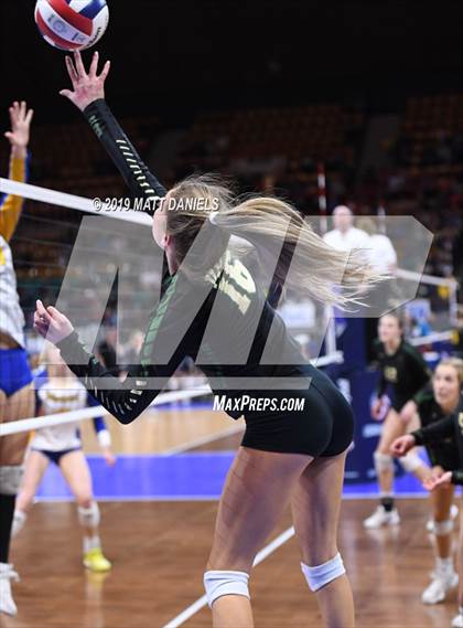 Thumbnail 3 in Rampart vs. Mountain Vista (CHSAA 5A Playoff) photogallery.