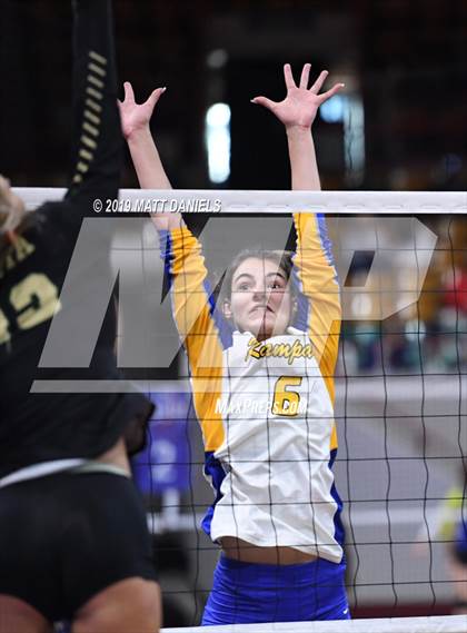 Thumbnail 3 in Rampart vs. Mountain Vista (CHSAA 5A Playoff) photogallery.