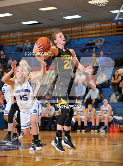 Thumbnail 2 in Smoky Mountain vs. Tuscola (WNCAC Tournament) photogallery.