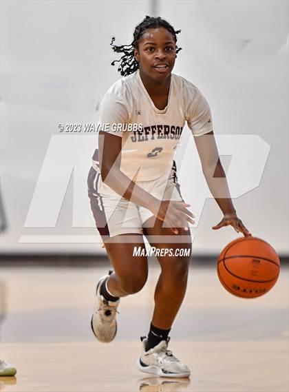 Thumbnail 1 in Paul Pewitt vs. Jefferson (White Oak Tournament) photogallery.