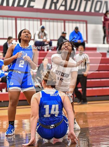 Thumbnail 1 in Paul Pewitt vs. Jefferson (White Oak Tournament) photogallery.