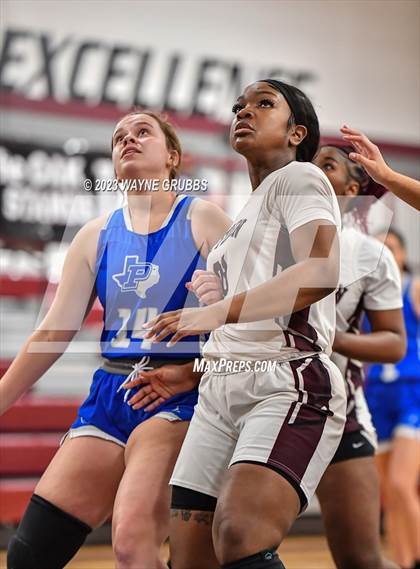 Thumbnail 1 in Paul Pewitt vs. Jefferson (White Oak Tournament) photogallery.