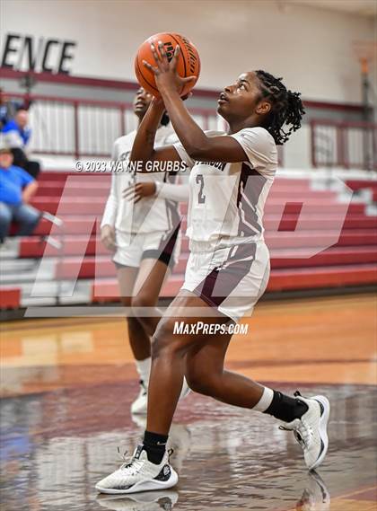 Thumbnail 1 in Paul Pewitt vs. Jefferson (White Oak Tournament) photogallery.