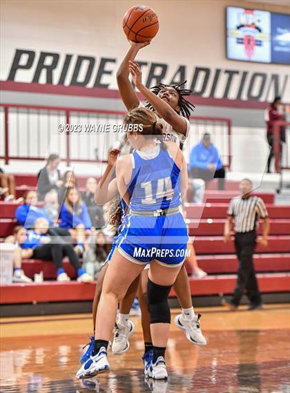 Thumbnail 2 in Paul Pewitt vs. Jefferson (White Oak Tournament) photogallery.
