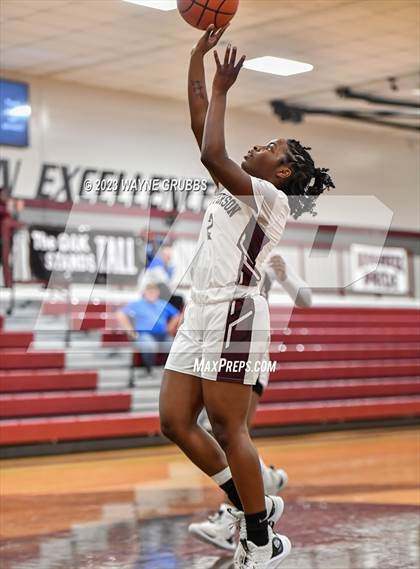 Thumbnail 2 in Paul Pewitt vs. Jefferson (White Oak Tournament) photogallery.