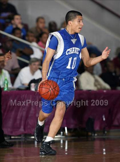 Thumbnail 2 in Chavez vs. Hightower (Texas 5A Region 3 Semifinal) photogallery.